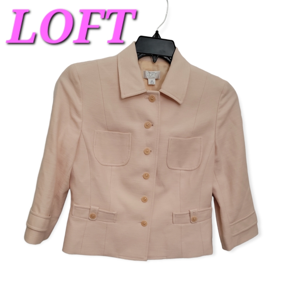 Ann Taylor LOFT Petite front button blazer